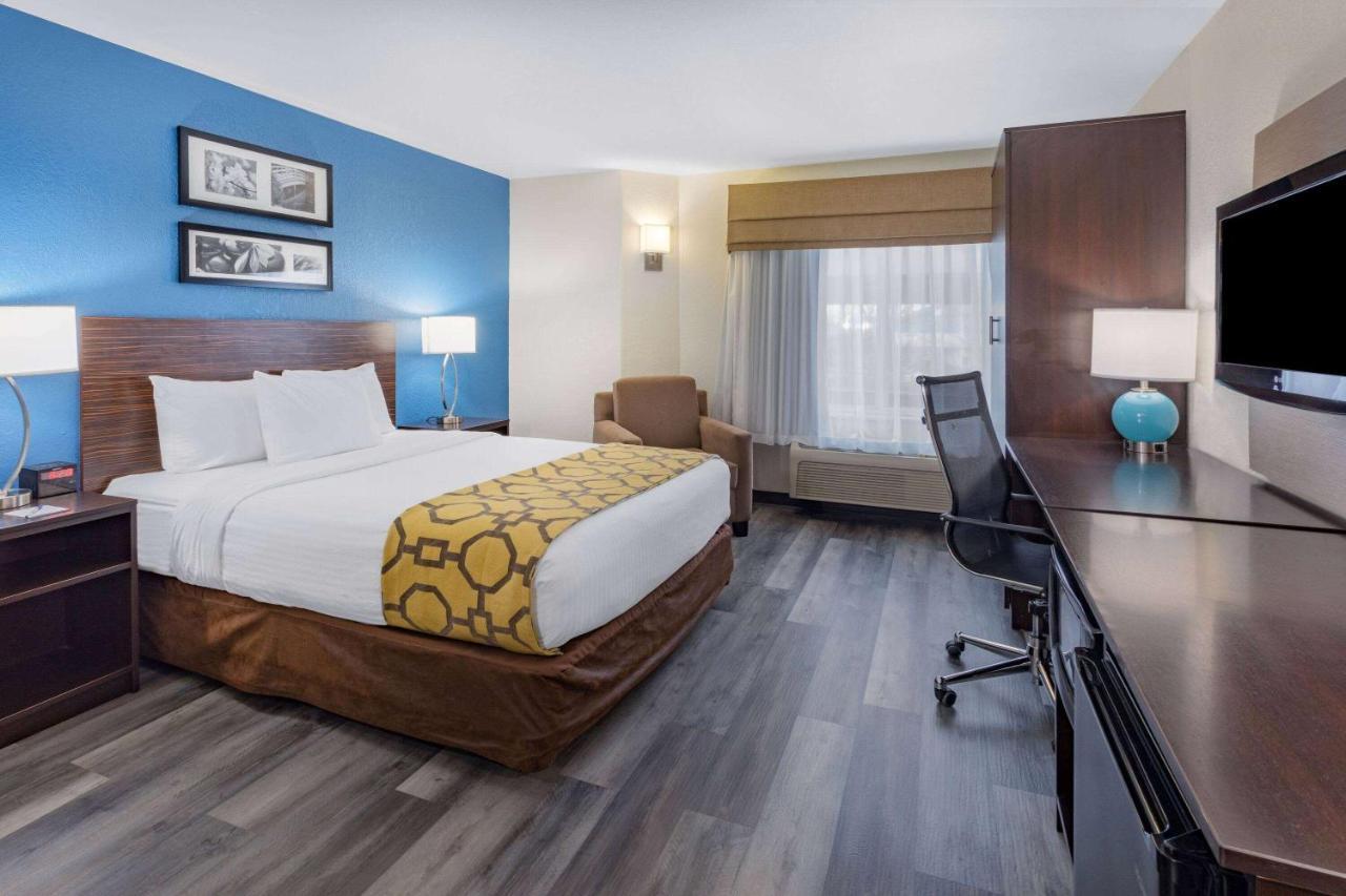 Baymont By Wyndham Milan Hotel Eksteriør billede